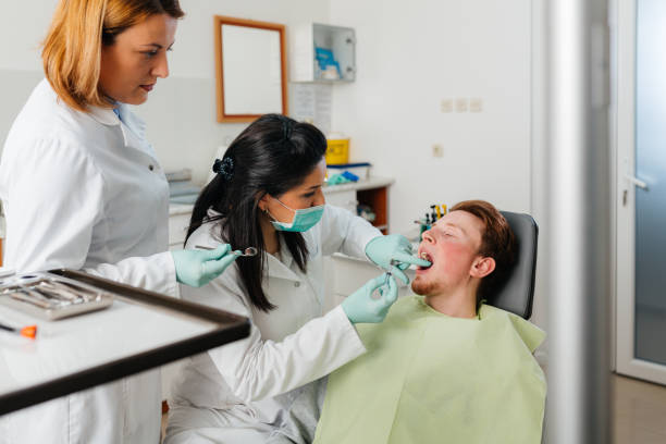 Best Emergency Denture Repair in Bay City, OR